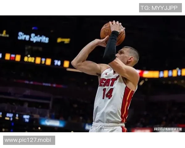 连续反击！萨格斯快下再得分打停热火 魔术一分钟8-0分差上双